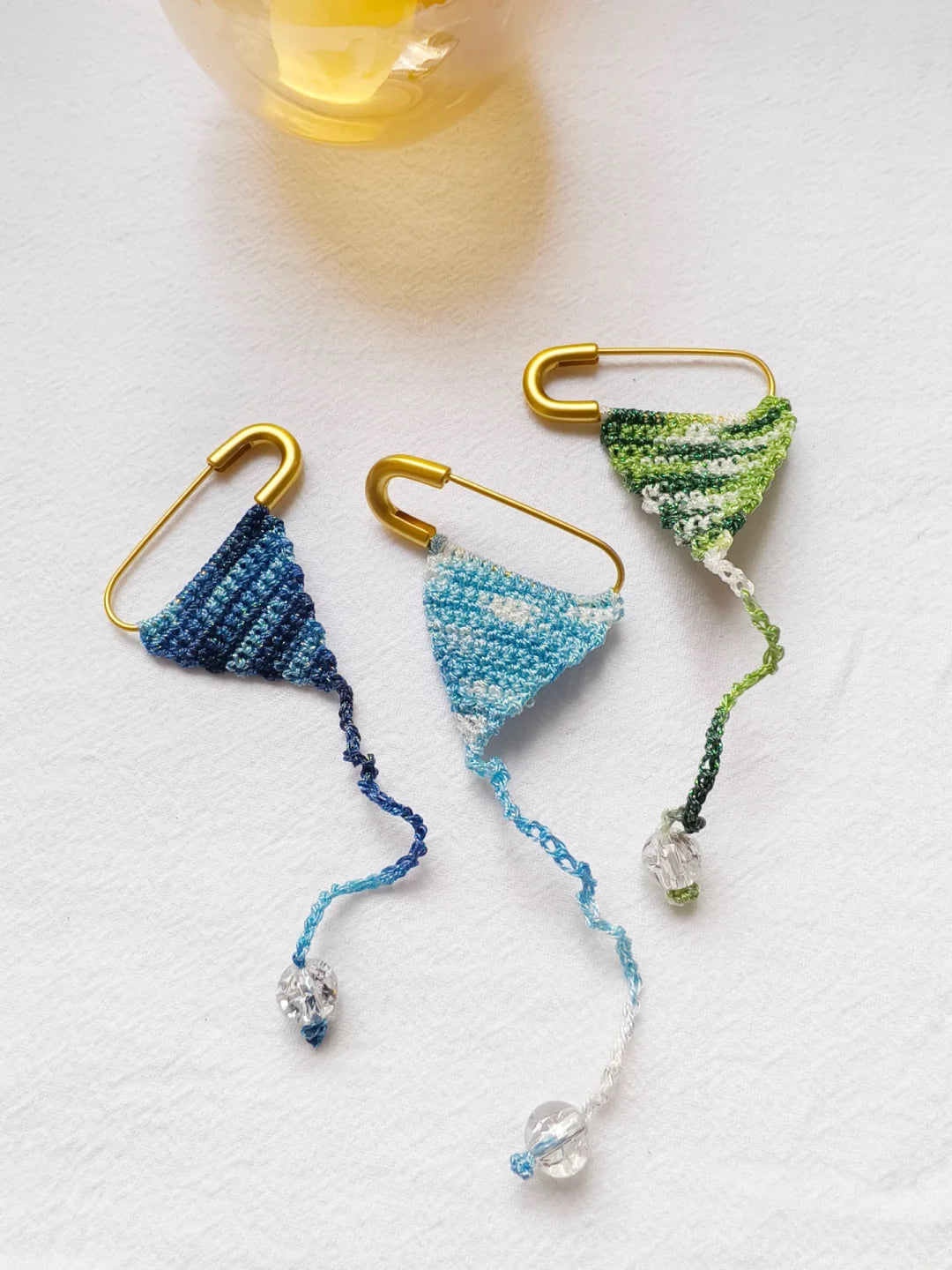 Knitted Triangle Mini Brooch Pin | Handmade Soft Yarn 3D Textured Casual Clothing Lapel Accessory