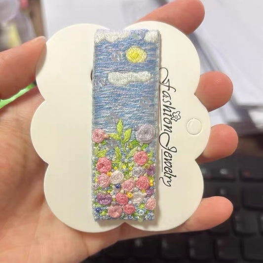 A Tiny Wildflower Garden — Hand-Embroidered Hair Clip